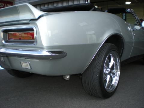 American Thunder Crossmember-Back Exhaust System Fits 1967-1968 Camaro And Firebird With V8 Engine 2.50 Inch Aluminized Steel Aggressive To Moderate Sound Flowmaster