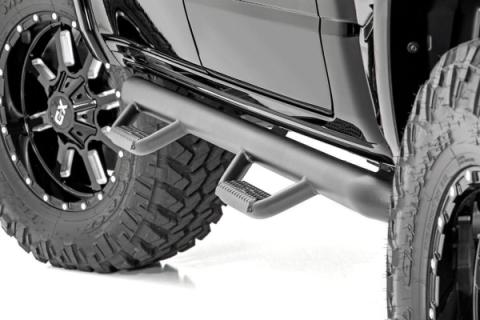 RAM Cab Length Nerf Steps 19-20 RAM 1500 Crew Cab 5 Foot 7 Inch Bed Rough Country