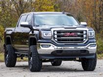 Wheel to Wheel Nerf Steps 14-18 Silverado/Sierra 1500 Crew Cab 5 Foot 8 Inch Bed Rough Country