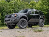 3.5 Inch Lift Kit N3 w/ Rear Shocks Toyota Land Cruiser 4WD (2024-2026) Rough Country