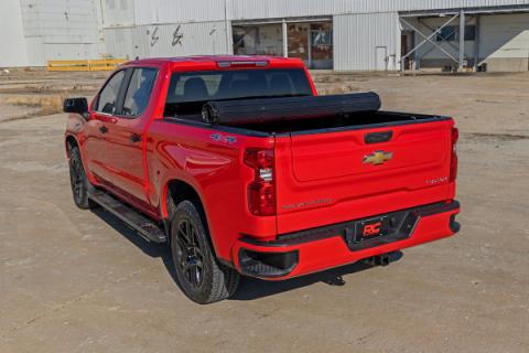 Hard Roll Up Bed Cover 6 Foot 7 Inch Bed Chevy/GMC Sierra 1500 (19-26)/Silverado 1500 (19-26) Rough Country