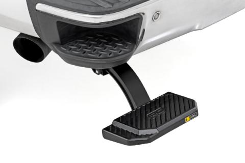 Retractable Bed Step Manual Pull Silverado/Sierra 1500 (14-18 &amp; Classic) Rough Country