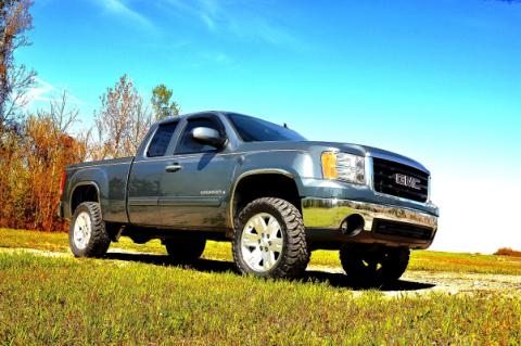 3.0 Inch GM Suspension Lift Kit (07-13 1500 PU 2WD) Rough Country