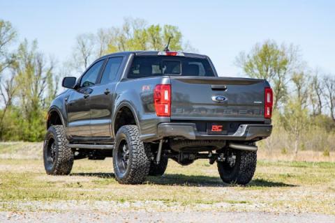 6.0 Inch Ford Suspension Lift Kit w/ N3 Struts (19-20 Ranger 4WD) Rough Country