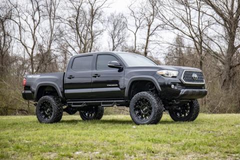 6 Inch Toyota Suspension Lift Kit 16-20 Tacoma 4WD/2WD Rough Country