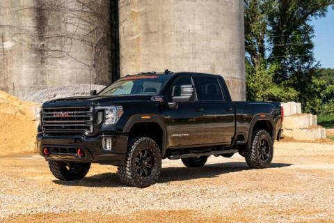 3 Inch Lift Kit w/ Overloads Red Silverado/Sierra 2500HD/3500HD (20-26) Rough Country