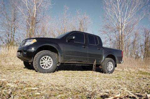 2.5 Inch Leveling Strut Extensions 05-Up Frontier/Xterra Rough Country