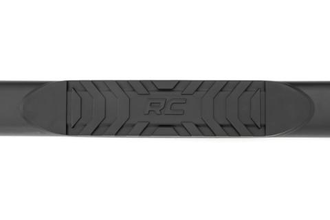 GM Oval Nerf Step Bars (19-20 GM 1500, 2020 2500HD/3500 HD Crew Cab) Rough Country