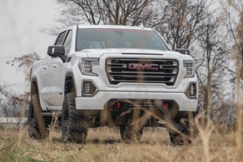 4 Inch Suspension Lift Kit Lifted Struts &amp; V2 Shocks 19-20 19-20 Silverado/Sierra 1500 Trailboss/AT4 4WD Rough Country