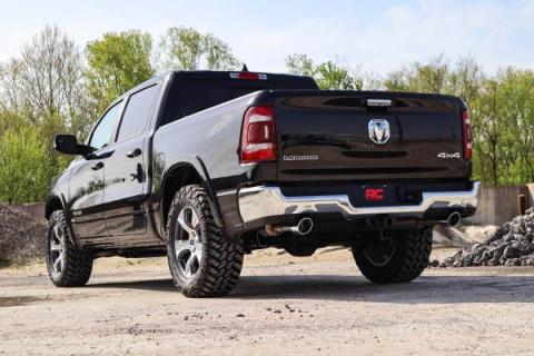 2 Inch RAM Leveling Lift Kit 19-Up RAM 1500 4WD/2WD Rough Country