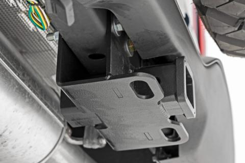 Class III Receiver Hitch 21-Up Ford Bronco 4WD Rough Country