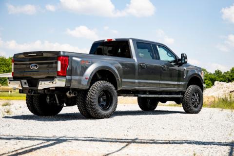 4.5 Inch Inch Ford Suspension Lift Kit w/ V2 Shocks 17-20 F-350 4WD Diesel Dually Rough Country