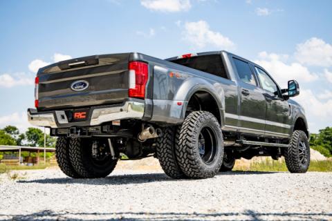 4.5 Inch Inch Ford Suspension Lift Kit w/ V2 Shocks 17-20 F-350 4WD Diesel Dually Rough Country