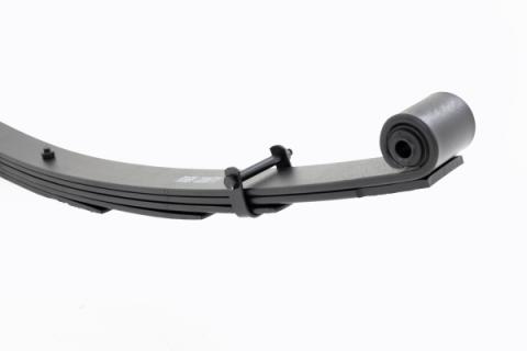 Front Leaf Springs 2.5 Inch Lift Pair 00-05 Ford Excursion/99-04 Super Duty Rough Country
