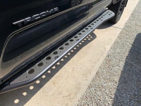 Step Edition Rock Slider For 24-Present Toyota Tacoma/Double Cab Long Bed W/ No Kick Out/Yes (Raw Steel)/Raw Steel Cali Raised LED