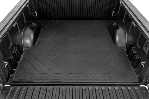 Bed Mat 5 Foot 7 Inch Bed RC Logo Toyota Tundra 2WD/4WD (22-23) Rough Country