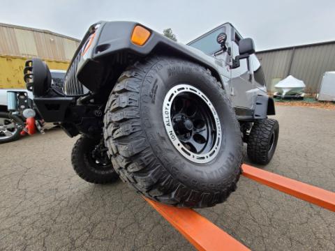 Jeep Wrangler 4.0 Inch Premium Short Arm Lift Kit 1997-2006 TJ/LJ Clayton Off Road