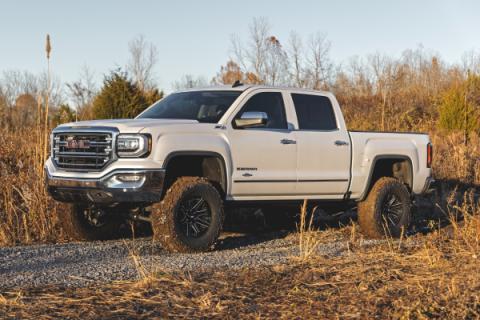 7 Inch Stamped Steel LCA Lift Kit Forged UCA Bracket Vertex Silverado/Sierra 1500 (16-18) Rough Country