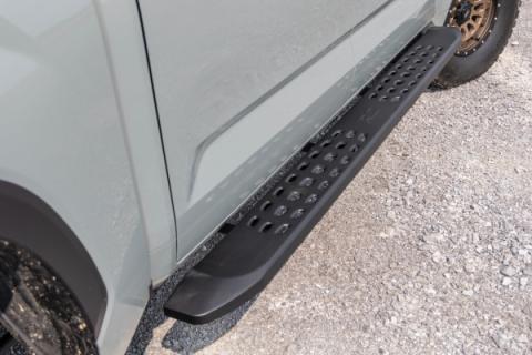 RPT2 Running Board Crew Cab Black Toyota Tundra 2WD/4WD (2022-2026) Rough Country