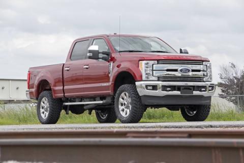 3 Inch Lift Kit V2 - Ford F-250 Super Duty 4WD (2017-2022) Rough Country