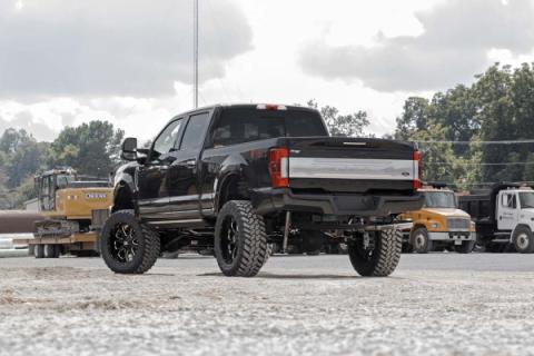 6 Inch Lift Kit R/A OVLDS M1 Ford F-250/F-350 Super Duty 4WD (17-22) Rough Country