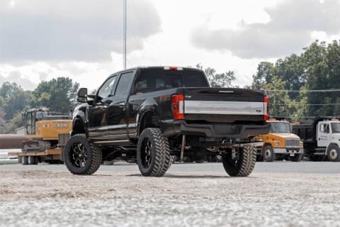 6 Inch Lift Kit OVLD C/O Vertex Ford F-250/F-350 Super Duty (17-22) Rough Country