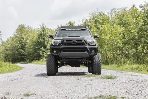 6 Inch Lift Kit M1 Toyota Tacoma 2WD/4WD (2005-2015) Rough Country
