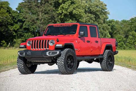 3.5 Inch Lift Kit Springs V2 Jeep Gladiator JT 4WD (2024-2025) Rough Country