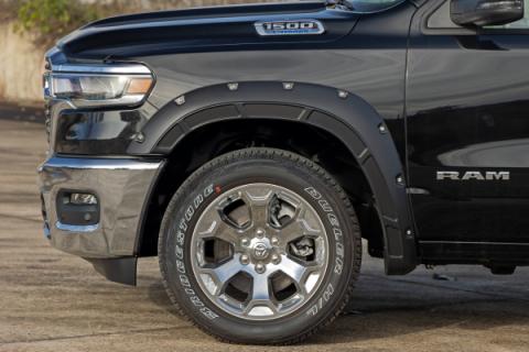 Fender Flares Defender Gloss Black Ram 1500 2WD/4WD (2025-2026) Rough Country
