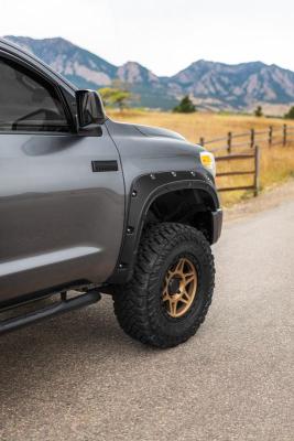 Fender Flares Defender 089 Wind Chill Pearl Toyota Tundra (14-21) Rough Country