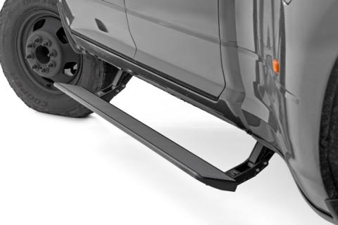 Power Running Boards HT-Series Crew Cab Ram 1500 2WD/4WD (2009-2018 &amp; Classic) Rough Country