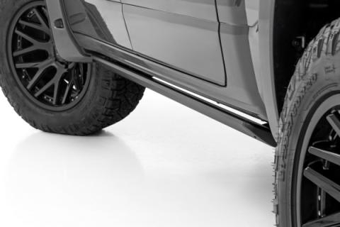 Power Running Boards HT-Series Crew Cab Ram 1500 (19-26)/1500 TRX (21-24) Rough Country