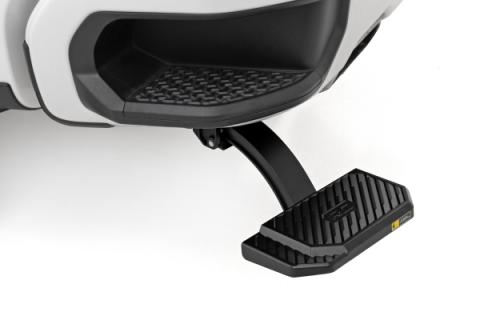 Retractable Bed Step Manual Pull Silverado/Sierra 1500 (19-26) Rough Country