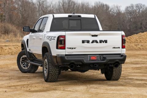 HD2 Aluminum Running Boards Crew Cab Ram 1500 (19-26)/1500 TRX (21-24) Rough Country