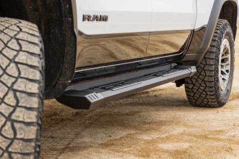 HD2 Aluminum Running Boards Crew Cab Ram 1500 (19-26)/1500 TRX (21-24) Rough Country