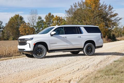 2 Inch Lift Kit N3 Struts Chevy/GMC SUV 1500 4WD (2021-2026) Rough Country