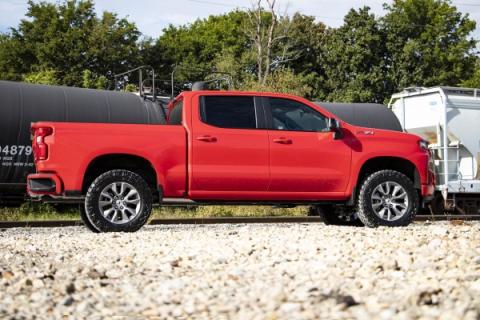 3.5 Inch Lift Kit Vertex/V2 Rear Mono Leaf Red Chevy Silverado 1500 (22-24) Rough Country