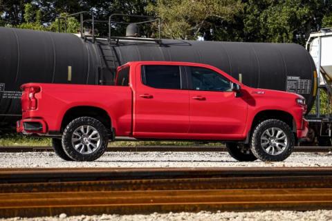 3.5 Inch Lift Kit Vertex/V2 Red Chevy Silverado 1500 2WD/4WD (2019-2024) Rough Country
