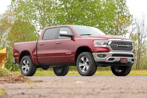 3.5 Inch Lift Kit N3 Struts Red Ram 1500 2WD/4WD (2019-2026) Rough Country