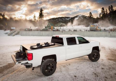 Revolver X2 Hard Rolling Truck Bed Cover 2014-2018 (2019 Legacy/Limited) Silverado/Sierra 1500/2015-2019 2500 HD/3500 HD 6 Foot 6 Inch Bed BAK