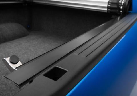 Revolver X2 Hard Rolling Truck Bed Cover 2015-2022 Colorado/Canyon 5 Foot Bed BAK