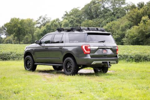 3 Inch Lift Kit UCA 18-Up Ford Expedition 4WD Rough Country