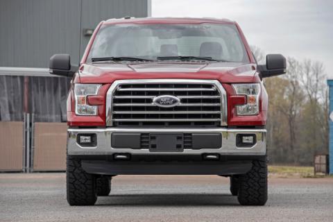 2 Inch Lift Kit M1 Struts/M1 Ford F-150 4WD (2014-2020) Rough Country