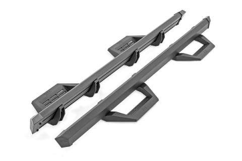 SRX2 Adjustable Aluminum Step 21-Up Ford Bronco 4WD Rough Country