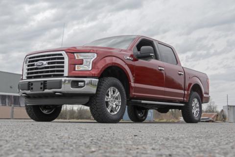2.0 Inch Ford Leveling Lift Kit w/ Vertex and V2 Shocks (14-20 F-150) Rough Country