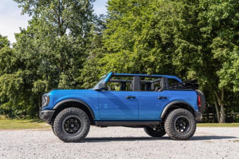 2 Inch Lift Kit Lifted Struts Ford Bronco 4WD (2021-2025) Rough Country