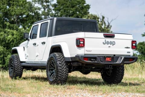2.5 Inch Leveling Kits Springs V2 20-Up Jeep Gladiator JT 4WD Rough Country