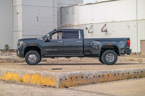 3 Inch Lift Kit with N3 Shocks 20-22 Chevy/GMC Sierra 3500 HD/Silverado 3500 HD Rough Country