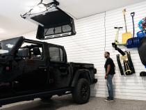HOSS Hardtop Hoist Jeep 2018-26 Wrangler JL Black Bestop