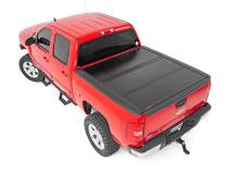 Low Profile Hard Tri-Fold Tonneau Cover 07-13 1500 5.5 Foot Bed w/Rail Caps Rough Country